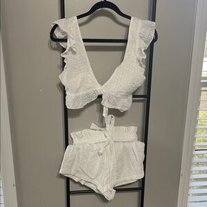 SHEIN White Textured Set